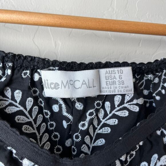 Alice McCall Top Anywhere Black White Embroidered Off the Shoulder Crop Top Sz 6 - Picture 5 of 8